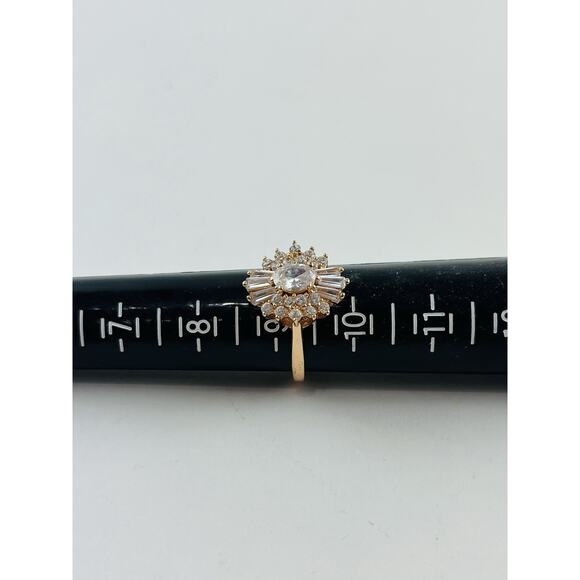 Cluster Waterfall Ring Size 9 w/ Clear Rhinestones Rose Gold tone Costume Faux - Picture 8 of 16